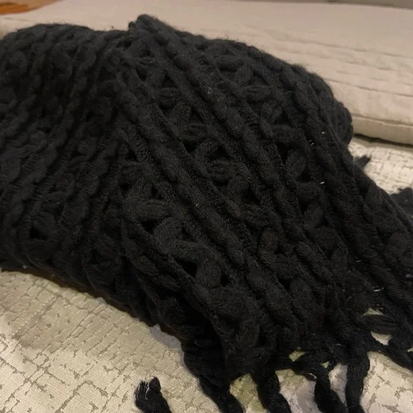 Steve Madden Womens Chunky Cold Weather Scarf Black - Picture 6 of 9